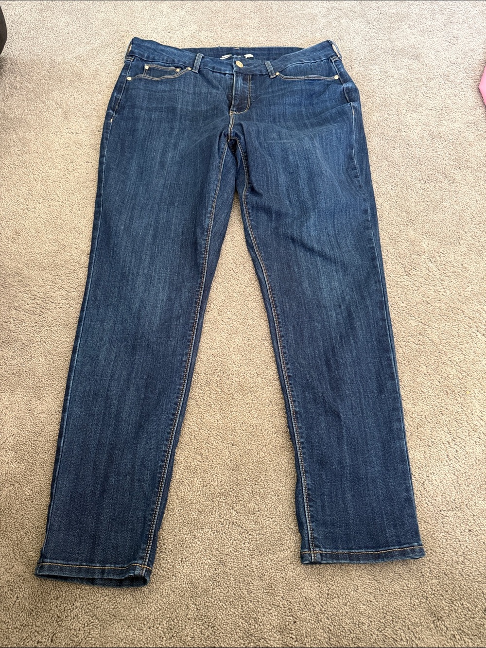 Seven7 Women's Straight Leg Jeans in Dark Blue Wash